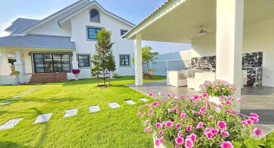 Casa en venta de 5 habitaciones en East Pattaya, Pattaya