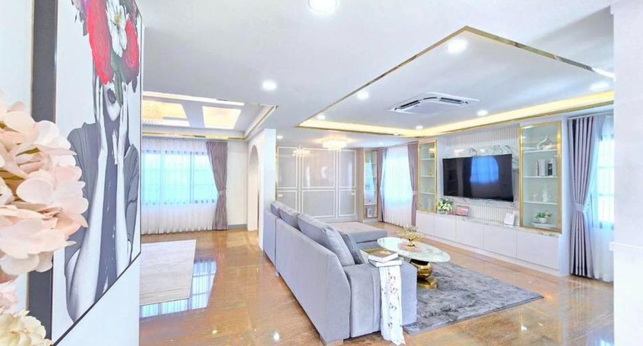 Casa en venta de 5 habitaciones en East Pattaya, Pattaya