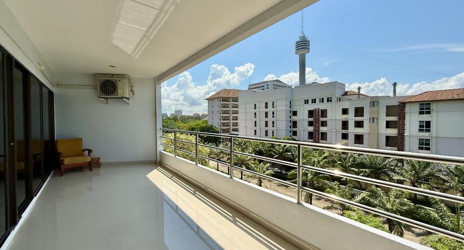 For sale 2 bedrooms condo in Pratumnak, Pattaya