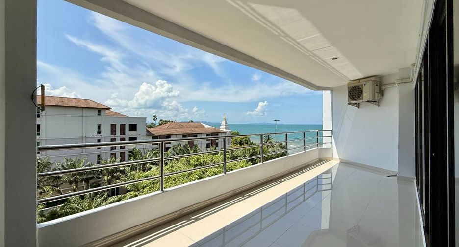 For sale 2 bedrooms condo in Pratumnak, Pattaya