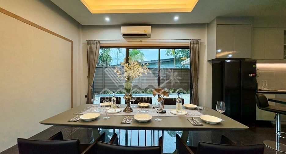 À louer 3 chambres maison à Huay Yai, Pattaya
