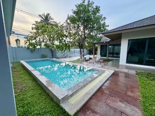 À louer 3 chambres maison à Bang Lamung, Chonburi