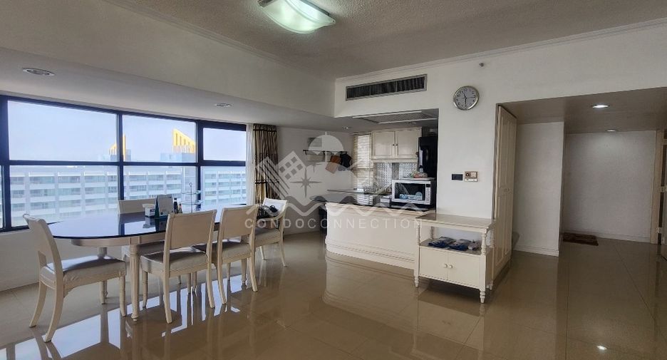 For sale 2 bedrooms condo in Jomtien, Pattaya