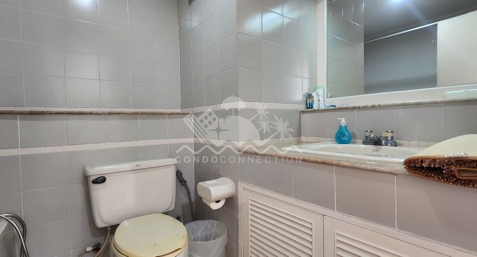 For sale 2 bedrooms condo in Jomtien, Pattaya