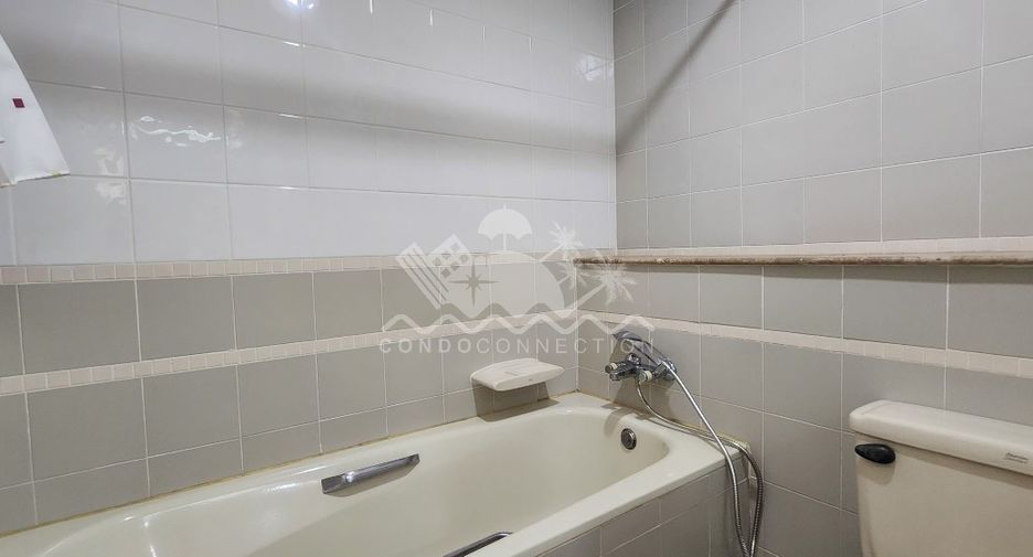 For sale 2 bedrooms condo in Jomtien, Pattaya