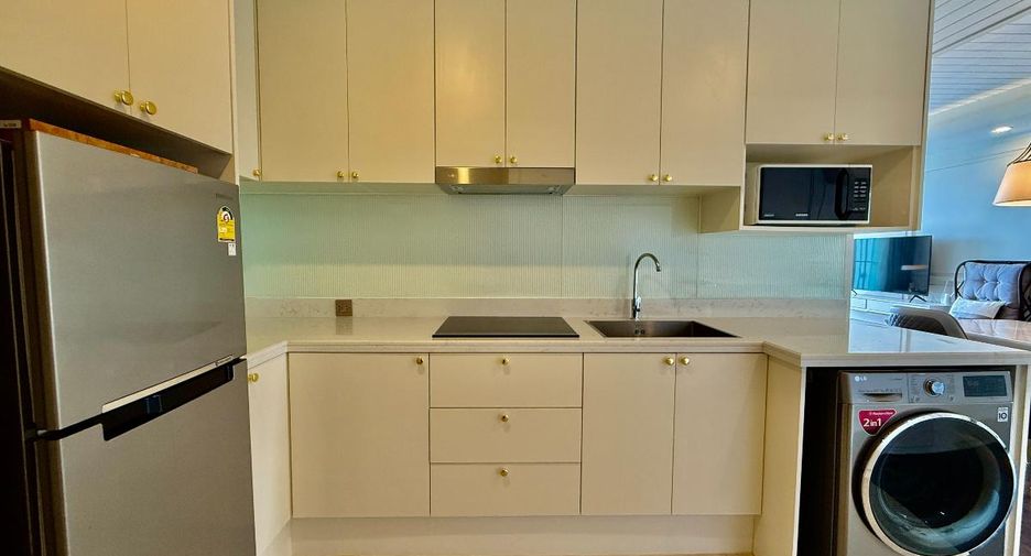 For sale 3 ベッドルーム condo in Sattahip, Chonburi