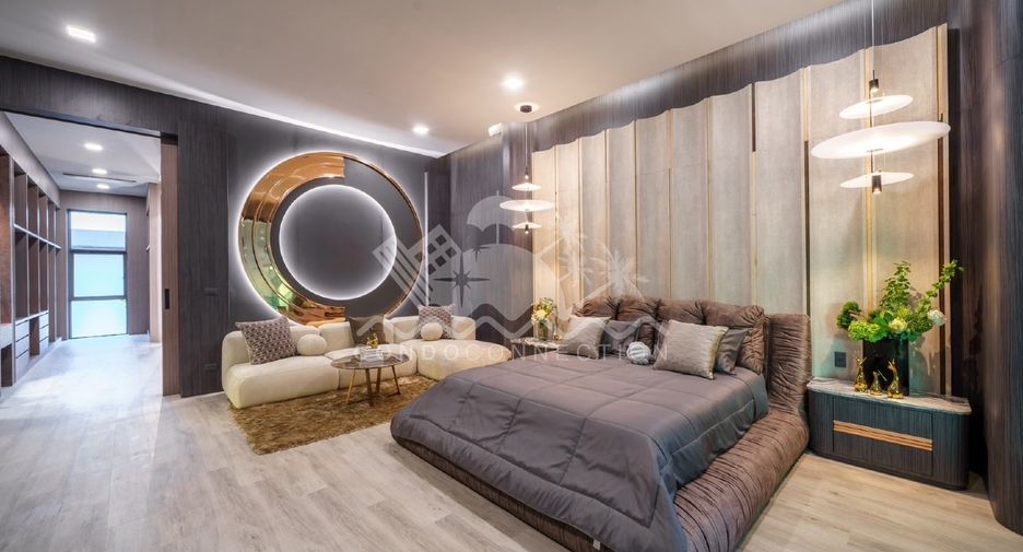 Haus zum Kauf mit 6 Zimmer in East Pattaya, Pattaya