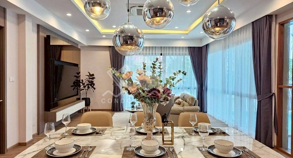 Haus zum Kauf mit 4 Zimmer in Jomtien, Pattaya