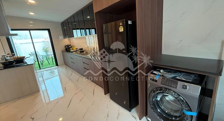 For sale 3 ベッドルーム house in East Pattaya, Pattaya