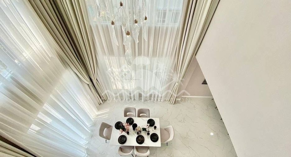 Haus zum Kauf mit 4 Zimmer in Jomtien, Pattaya