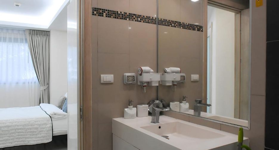 For sale 1 bed condo in Pratumnak, Pattaya