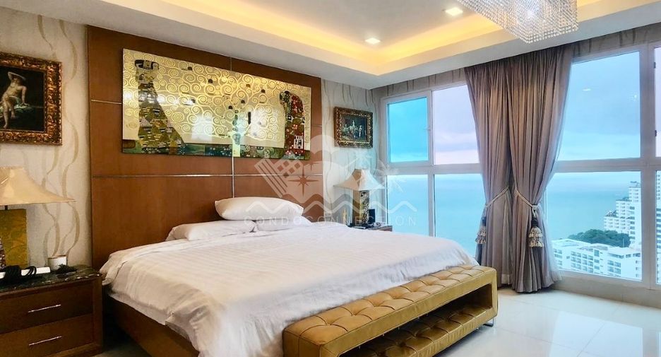For sale 2 bedrooms condo in Pratumnak, Pattaya