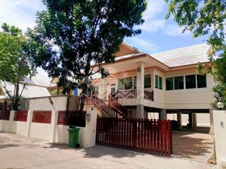 Haus zur Miete mit 3 Zimmer in Bang Lamung, Chonburi