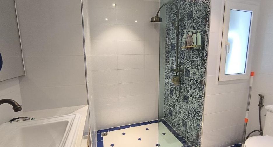 For sale 2 ベッドルーム condo in Jomtien, Pattaya