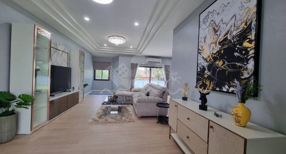 For sale 3 bedrooms house in Sattahip, Chonburi