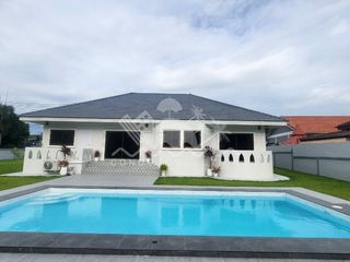 For sale 3 bedrooms house in Bang Saray, Pattaya