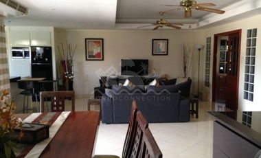 À vendre 2 chambres condo à Pratumnak, Pattaya