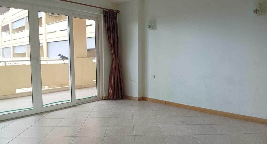 For sale 2 bedrooms condo in Pratumnak, Pattaya