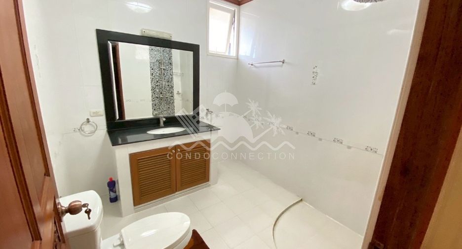 Haus zur Miete mit 5 Zimmer in Jomtien, Pattaya