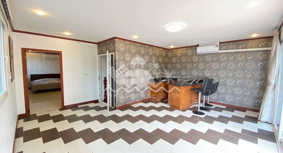 Haus zur Miete mit 5 Zimmer in Jomtien, Pattaya