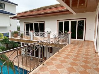 À louer 5 chambres maison à Bang Lamung, Chonburi