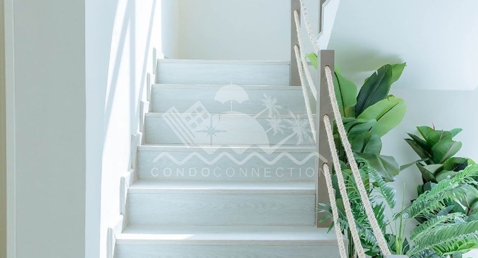 For sale 5 bedrooms house in East Pattaya, Pattaya