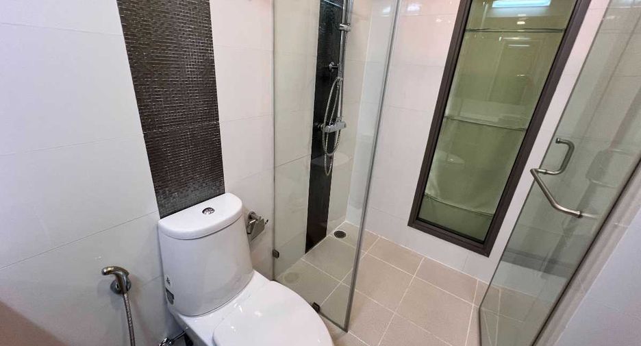 For sale 2 bedrooms condo in Pratumnak, Pattaya