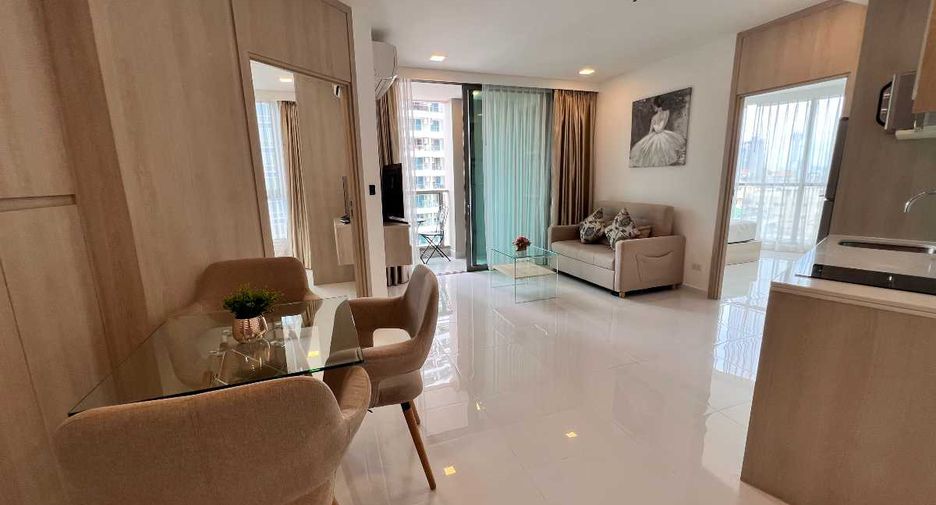 For sale 2 bedrooms condo in Pratumnak, Pattaya