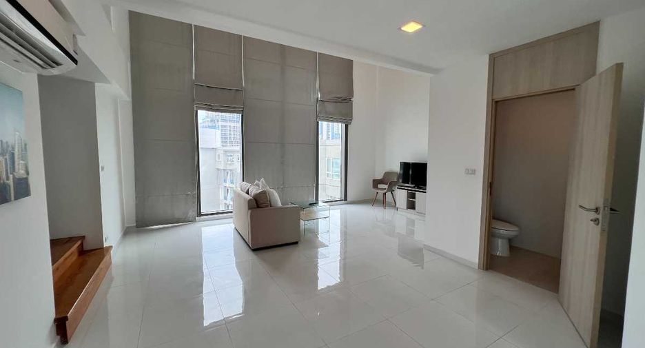 For sale 1 bed condo in Pratumnak, Pattaya