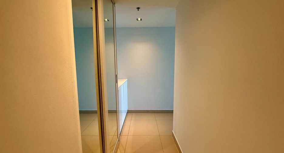 For sale 1 bed condo in Pratumnak, Pattaya
