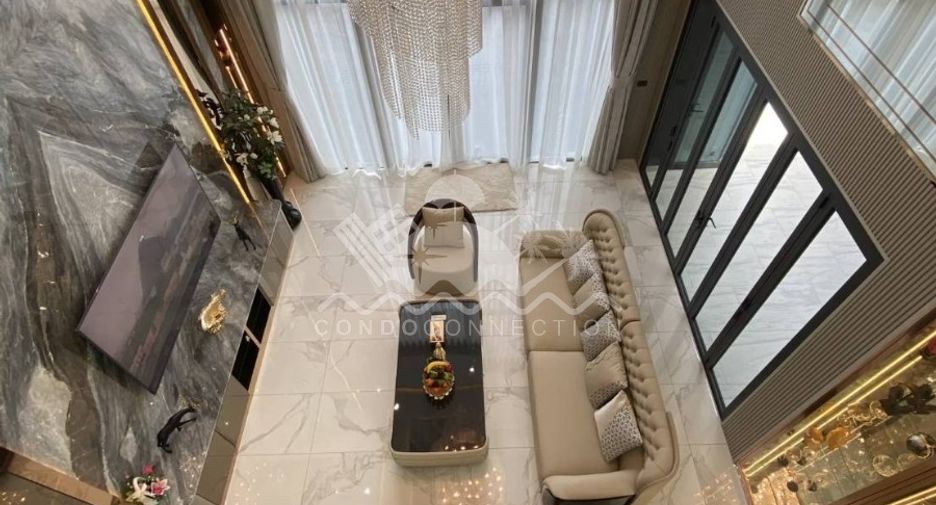 For sale 5 bedrooms house in East Pattaya, Pattaya