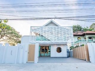 À louer 4 chambres maison à Bang Lamung, Chonburi