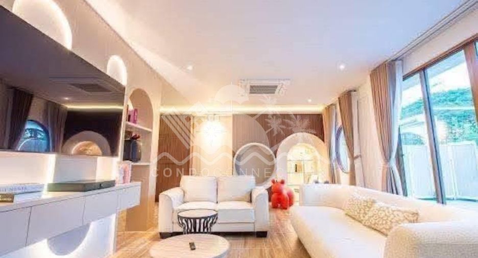 出租 4 卧室 独立屋 在 Jomtien, 芭提雅