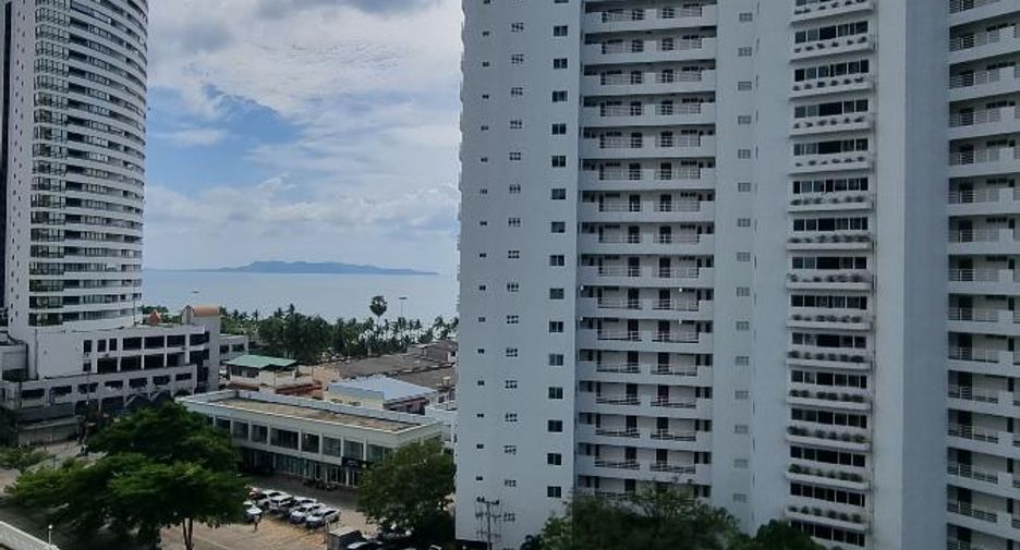 For sale studio condo in Pratumnak, Pattaya