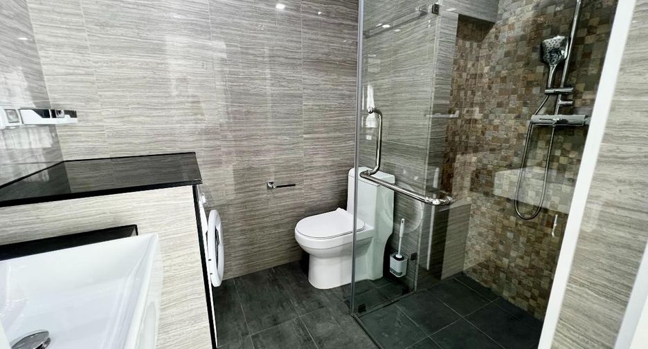 For sale 1 bed condo in Pratumnak, Pattaya