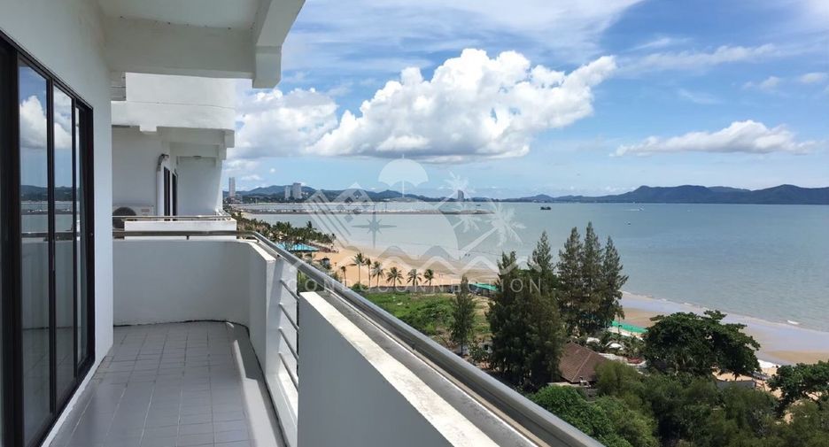 For sale 3 bedrooms condo in Sattahip, Chonburi