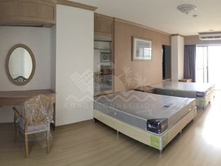 For sale 3 bedrooms condo in Na Jomtien, Pattaya