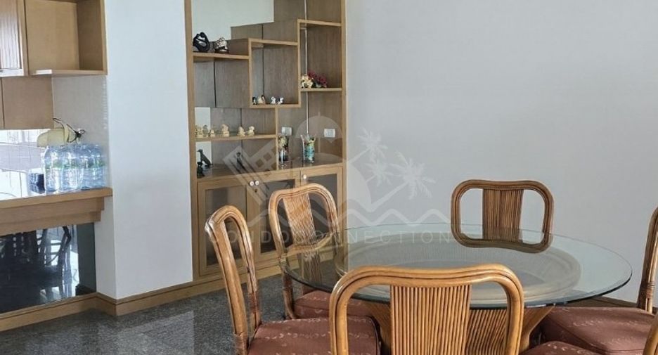 For sale 3 bedrooms condo in Sattahip, Chonburi