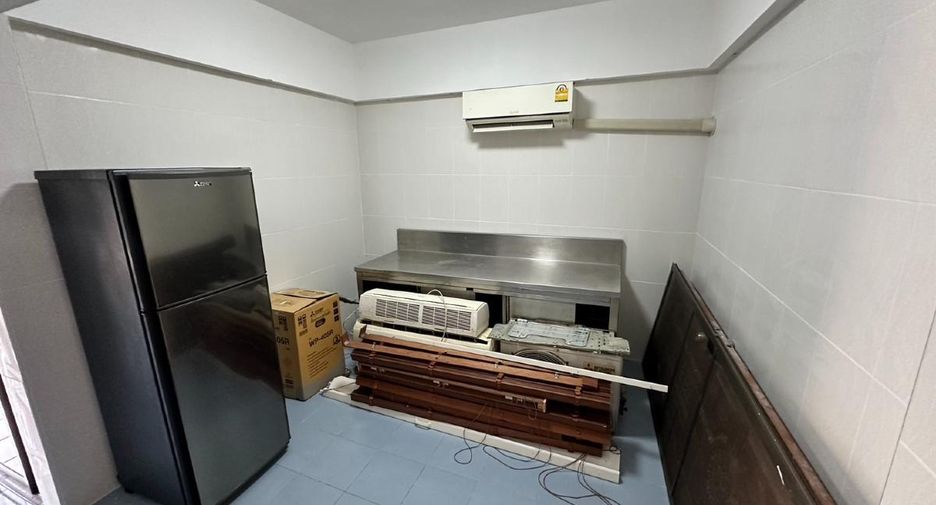 For sale 1 bed house in Pratumnak, Pattaya