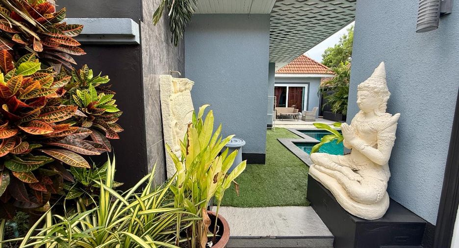 For sale 3 bedrooms house in Jomtien, Pattaya