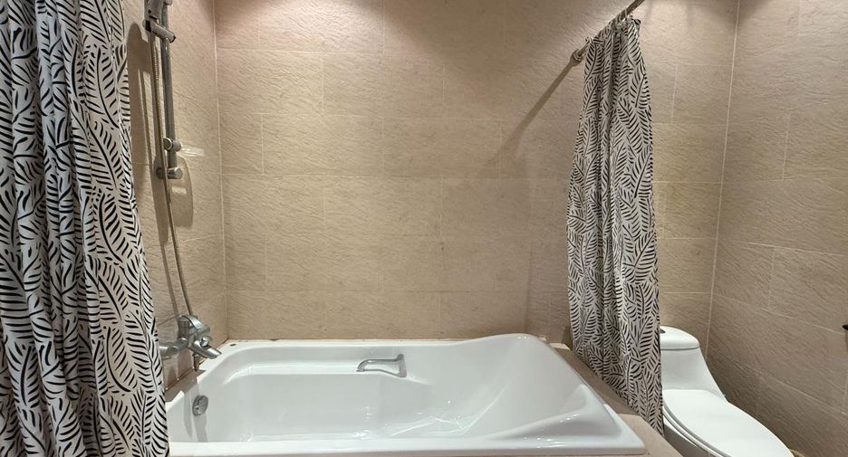 À vendre 3 chambres maison à Jomtien, Pattaya
