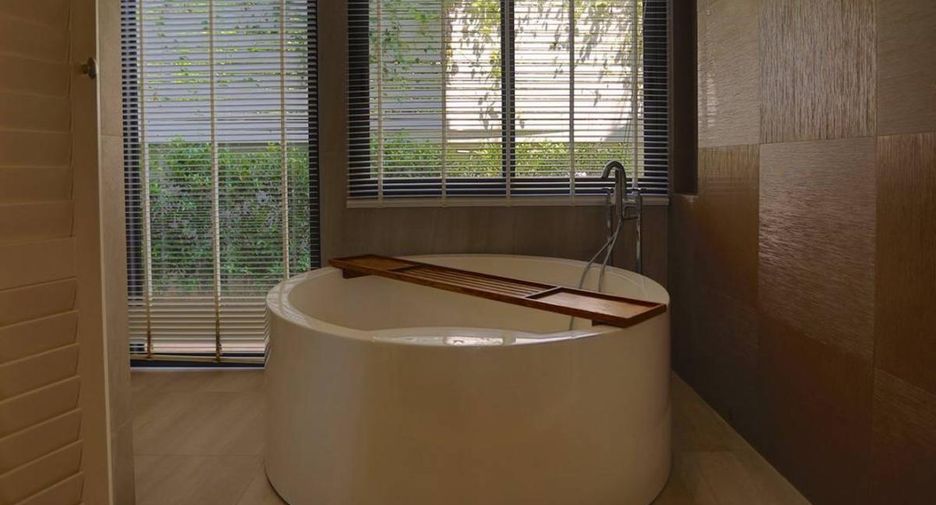 For sale 4 bedrooms house in South Pattaya, Pattaya