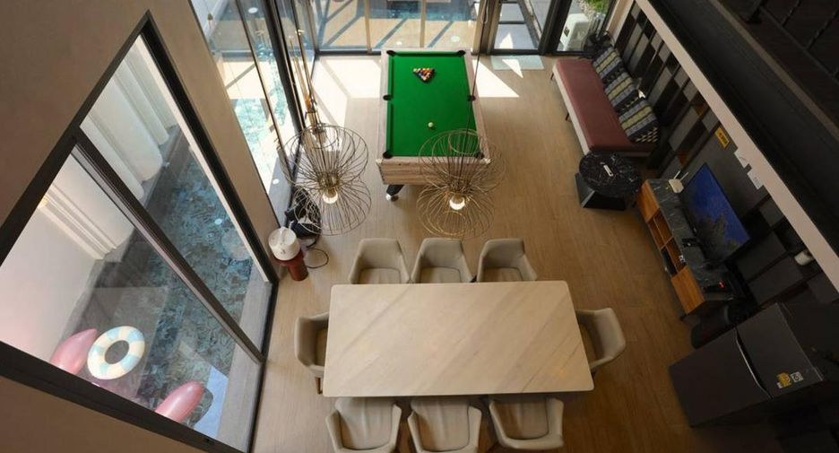 For sale 4 bedrooms house in South Pattaya, Pattaya