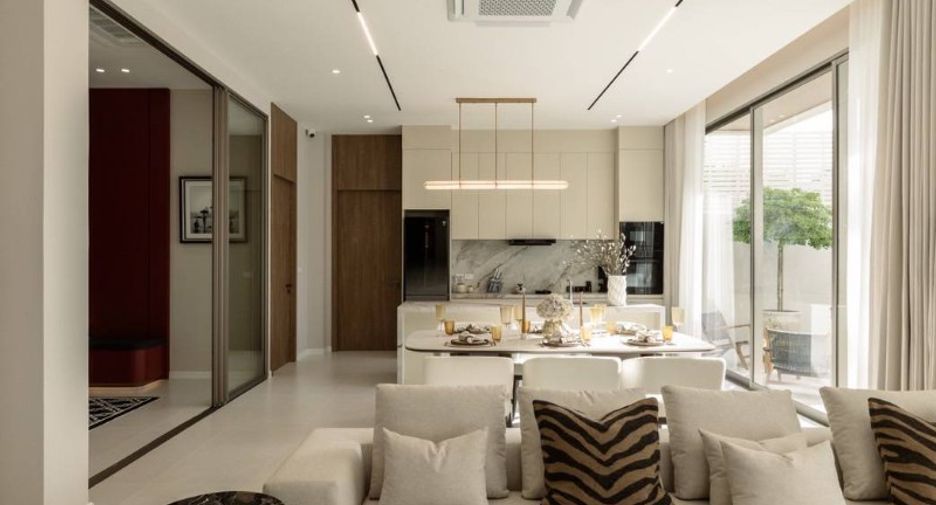À vendre 5 chambres maison à East Pattaya, Pattaya