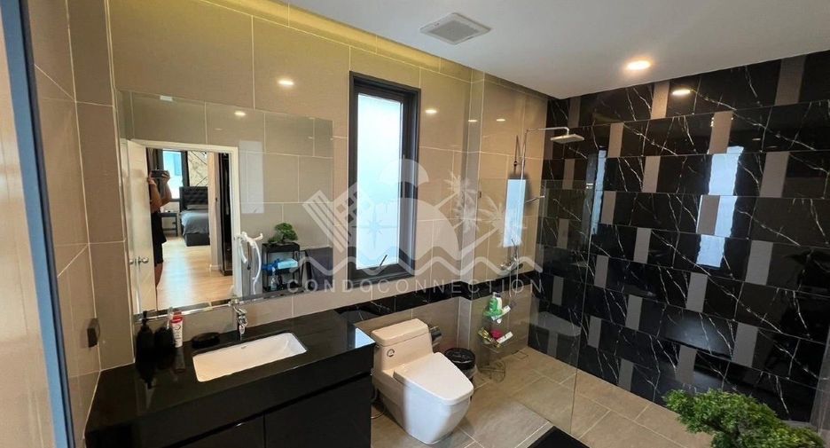 For sale 3 bedrooms house in East Pattaya, Pattaya