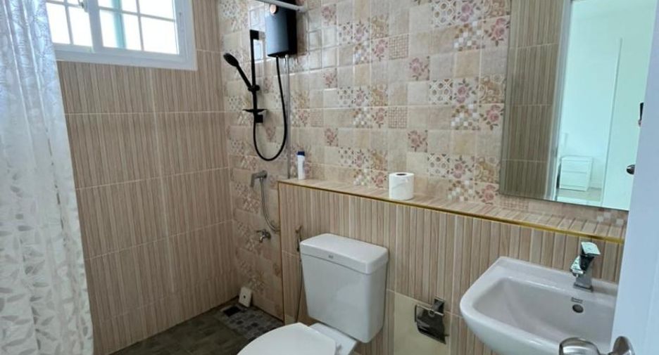 Продажа 3 спальни дом в Huay Yai, Паттайя