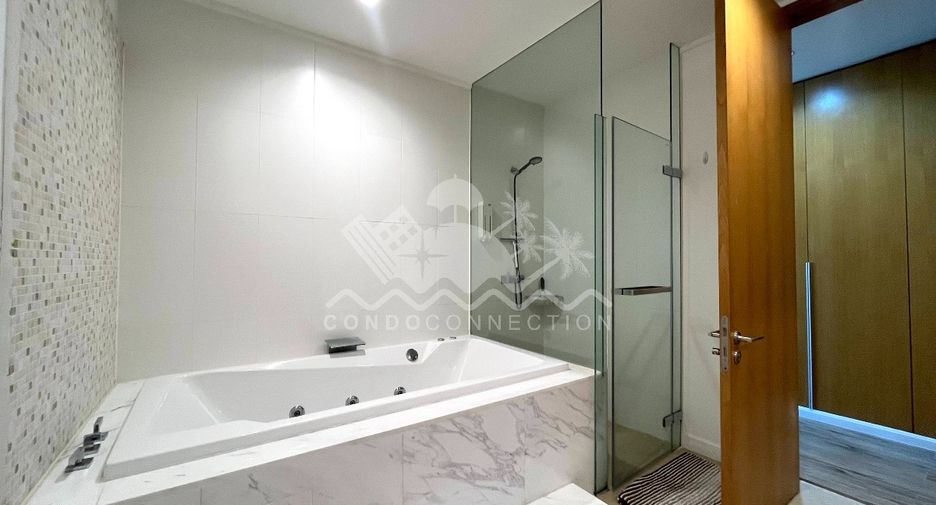For sale 5 bedrooms condo in North Pattaya, Pattaya