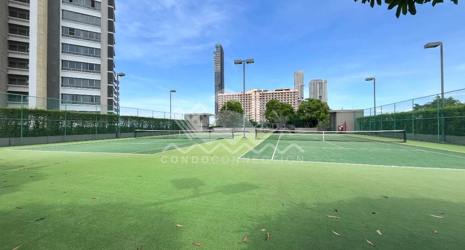 For sale 5 bedrooms condo in North Pattaya, Pattaya