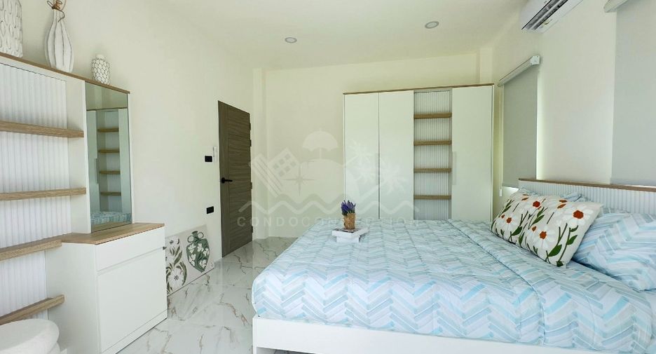 For sale 4 bedrooms house in East Pattaya, Pattaya
