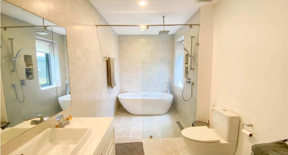 For sale 3 ベッドルーム villa in Mueang Phuket, Phuket